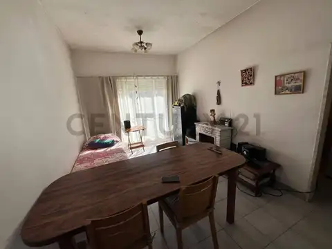 VENTA PH 3 AMBIENTES CON BALCON Y TERRAZA - MONTE CASTRO