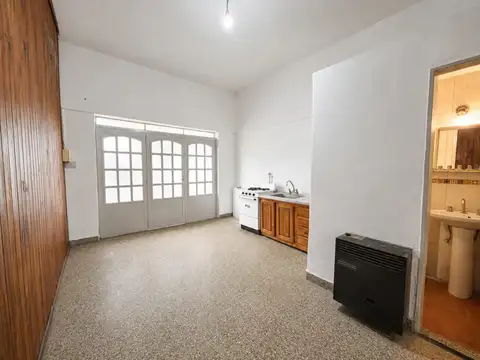 Depto Tipo Casa en Alquiler de 1 dormitorio