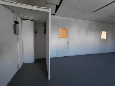 Oficina en Venta 66 años