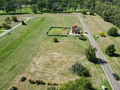 FAS. Venta lote en  RP 192 Pinares Country Club, Exaltación de la Cruz.