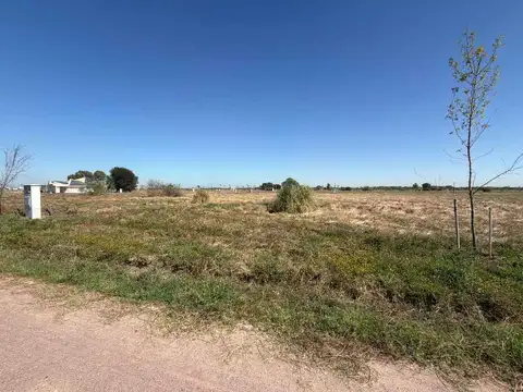 Terreno en Venta 25  mts Frente