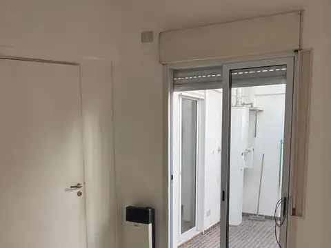 Depto Tipo Casa 2 ambientes con 1 baño