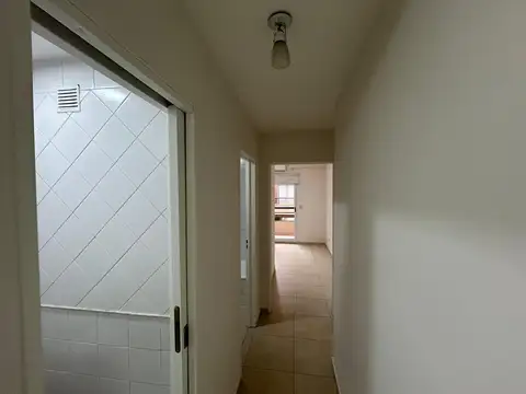 Departamento en Venta en San Fernando Vías  /  Centro, USD 135.000