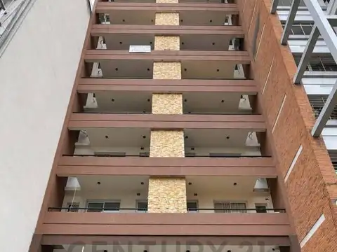 Departamento en Alquiler en Lanus Oeste, $ 600.000