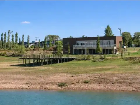 Terreno en Venta en Los Juncos, USD 25.000