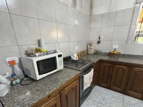 VENTA CASA en BELLA VISTA con gran parque