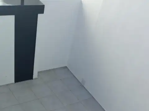 Depto Tipo Casa en Alquiler de 3 ambientes