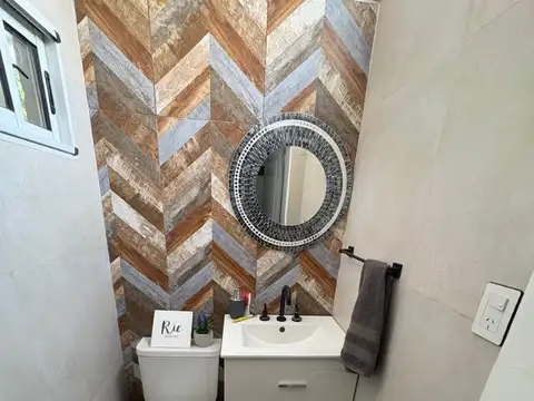 HERMOSA CASA MINIMALISTA EN ITUZAINGO NORTE