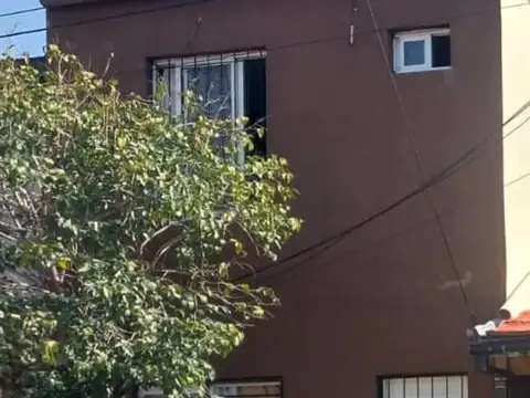 VENTA DEPARTAMENTO 2 AMB MEJOR ZONA DE CASTELAR