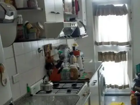 Patricios 200, Avellaneda