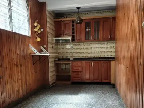 Depto Tipo Casa en Venta en Villa General Mitre, USD 120.000