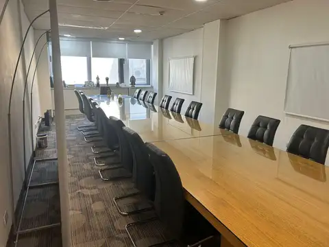 Oficina en Venta 60 años
