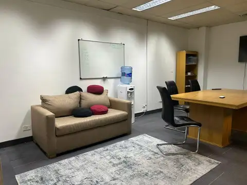 Oficina Monoambiente con 2 baños