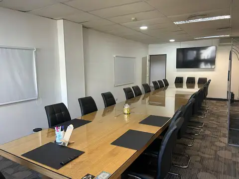 Oficina en Venta en Microcentro (Montserrat) - Edificio Histórico sobre Av. de Mayo
