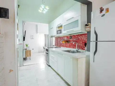 Casa 4 ambientes con 1 baño