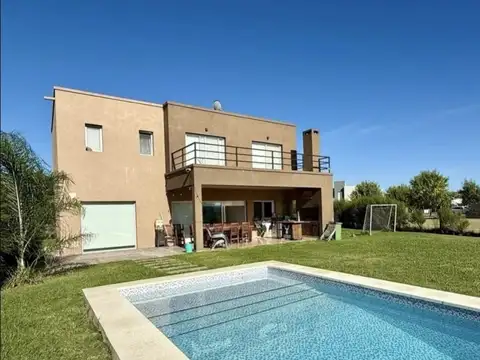 Venta , Casa, Barrio cerrado Haras de Santa Maria, LISTA PARA HABITAR