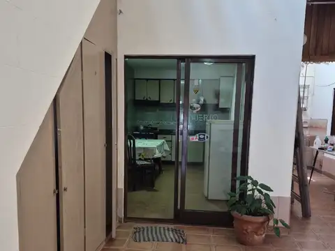 Depto Tipo Casa en Alquiler de 3 dormitorios