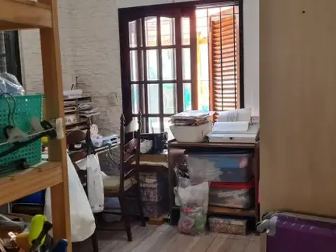 Hermosa Casa 4  Amb. Lote Propio. 142,460 m².  Quincho, Patio, Jardin, Terraza