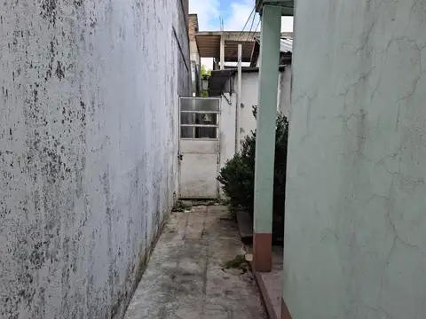 Depto Tipo Casa en Venta en Jose Leon Suarez, USD 46.500