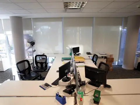 Oficina Monoambiente con 3 baños