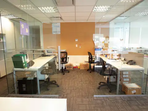 Oficina en Venta al Este