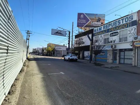 Teodoro Planas 400