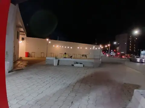 Local Comercial en Av. Pedro Luro 832