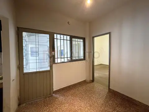 VENTA PH 2 AMB Y 1/2 EN CONTRAFRENTE ¡APTO CRÉDITO!