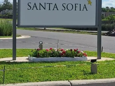 Nev. Venta De Lote En Barrio Santa Sofia