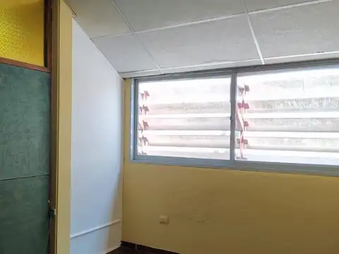 Colón 100, Piso 4°