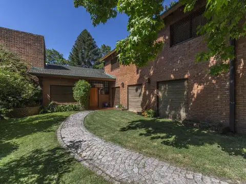 Casa en Venta de 5 dormitorios