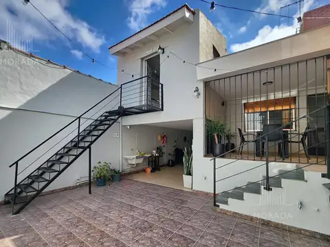 VENTA Casa 3 Ambientes más 3 Departamentos IDEAL INVERSION o PROPIEDAD MULTIFAMILIAR en TIGRE
