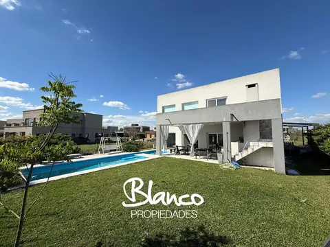 Casa  en Venta en Puertos, Escobar, G.B.A. Zona Norte