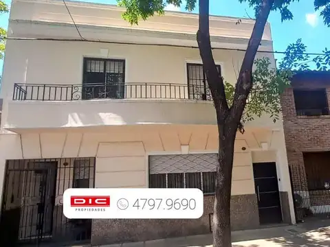Guemes  al 3800, entre Bolivia y Peru