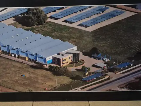 Galpon en Venta 237  mts Fondo