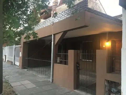Casa en Venta en Martinez, USD 250.000