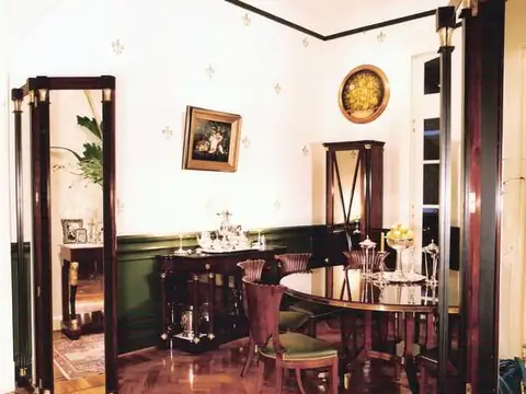 Hotel en Venta 65 años