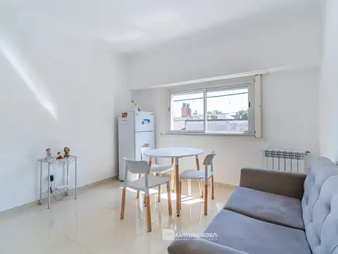 Depto Tipo Casa en Venta de 2 ambientes