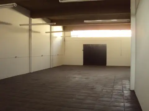 Local en Alquiler en Castelar Sur, $ 1.950.000