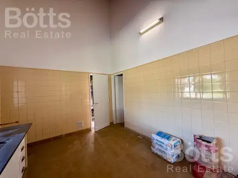 Casa en Venta Refaccionada en Country Club Banco Provincia