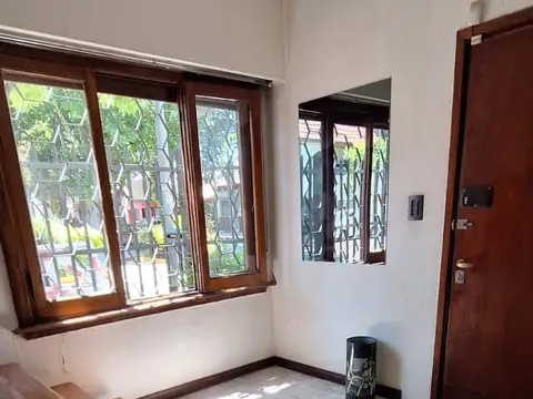 VILLA REAL. JOSE PEDRO VARELA 5700. CASA LOTE PROPIO 9 X 14.- PATIO GARAGE 2 AUTOS 