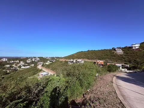 Avenida Ejército Argentino 300