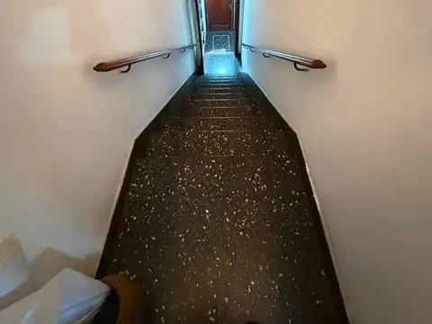 Depto Tipo Casa en Venta en Lanus, USD 130.000