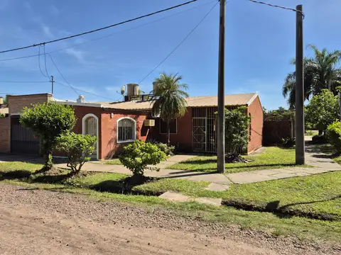 Casa 3 dormitorios en zona residencial a excelente precio!
