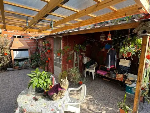 Casa en Venta en Ezpeleta Oeste, USD 85.000