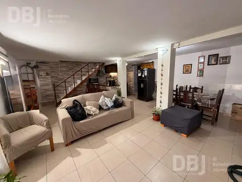 Depto Tipo Casa en Venta al Oeste