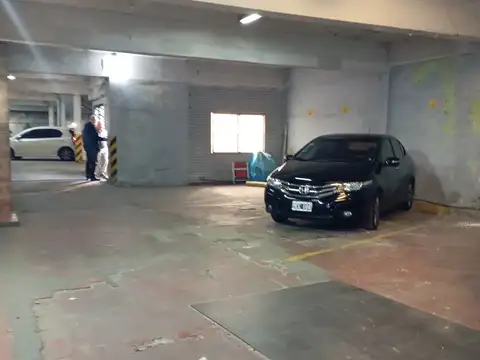 PH en venta en San Isidro-  4 c/ de Est San ISIDRO- A metros de  Av. Centenario. Actualmente estacionamiento.