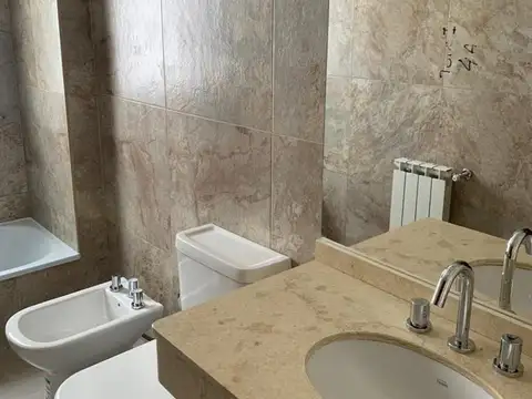 Departamento en Venta en Zona Centro, USD 200.000