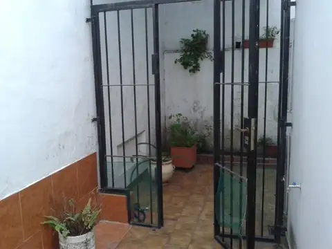 Casa en Venta en Plaza Islas Malvinas, USD 100.000