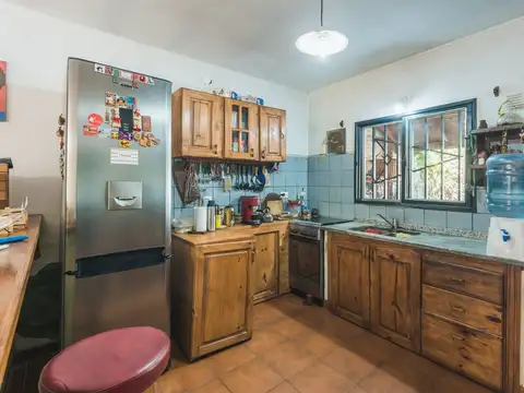 Casa 5 ambientes con 2 baños